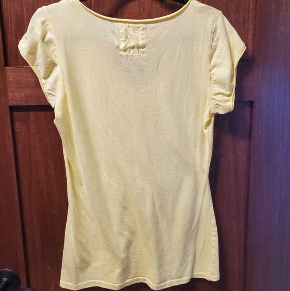 H&M Women's V-neck Graphic Tee Yellow Large - Picture 5 of 6